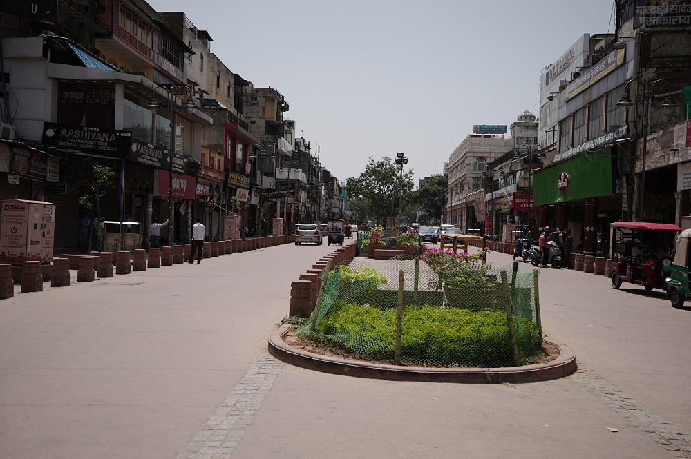 Chandni Chowk walking path