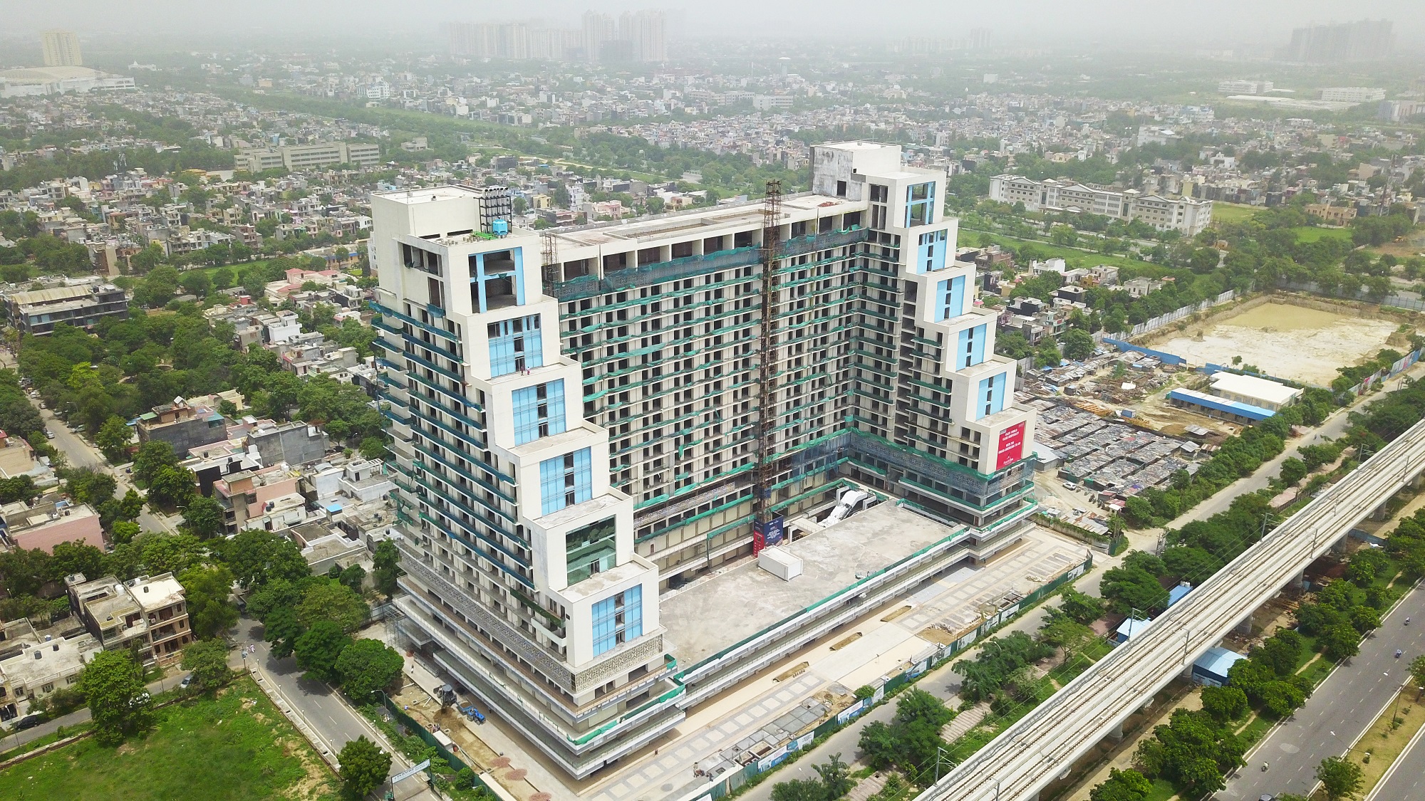 Commercial Property in Greater Noida Omaxe India Trade Center