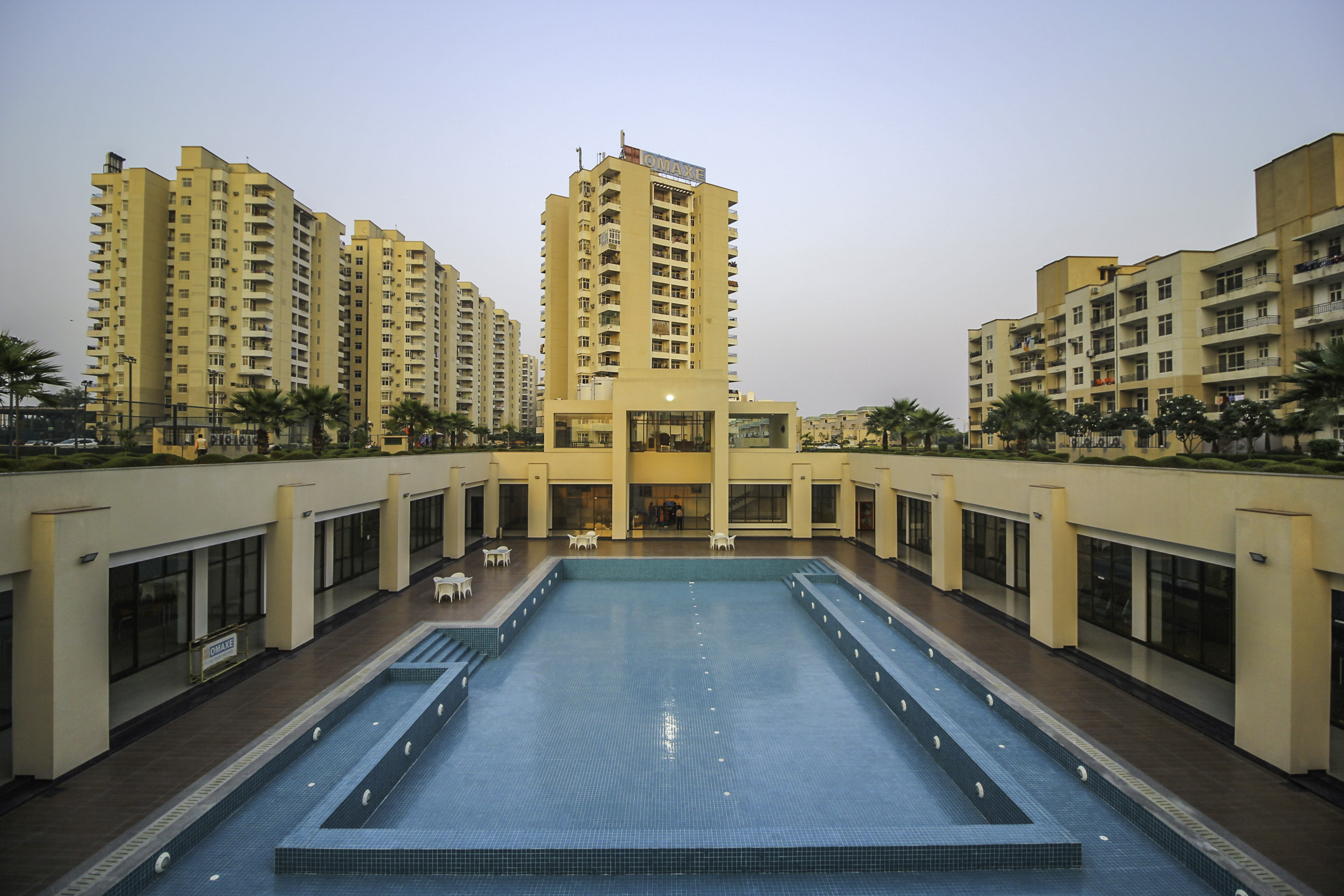 Flats in Greater Noida 2 BHK, 3 BHK flats in Greater Noida Omaxe