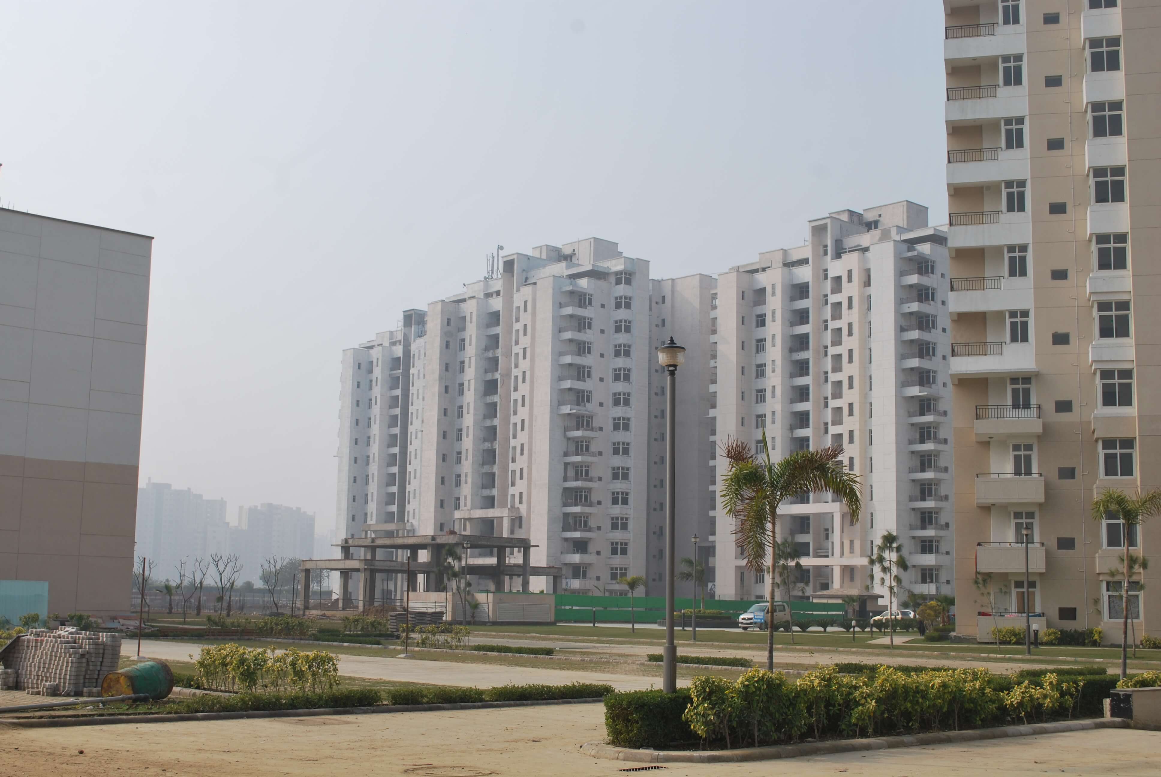 Flats in Greater Noida 2 BHK, 3 BHK flats in Greater Noida Omaxe