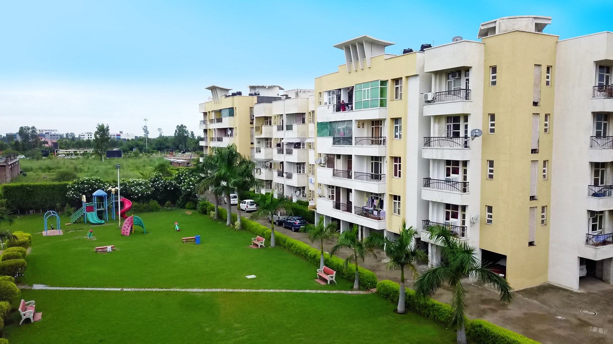 2 BHK Flats in Derabassi 3 BHK Flats in Derabassi Omaxe Greens