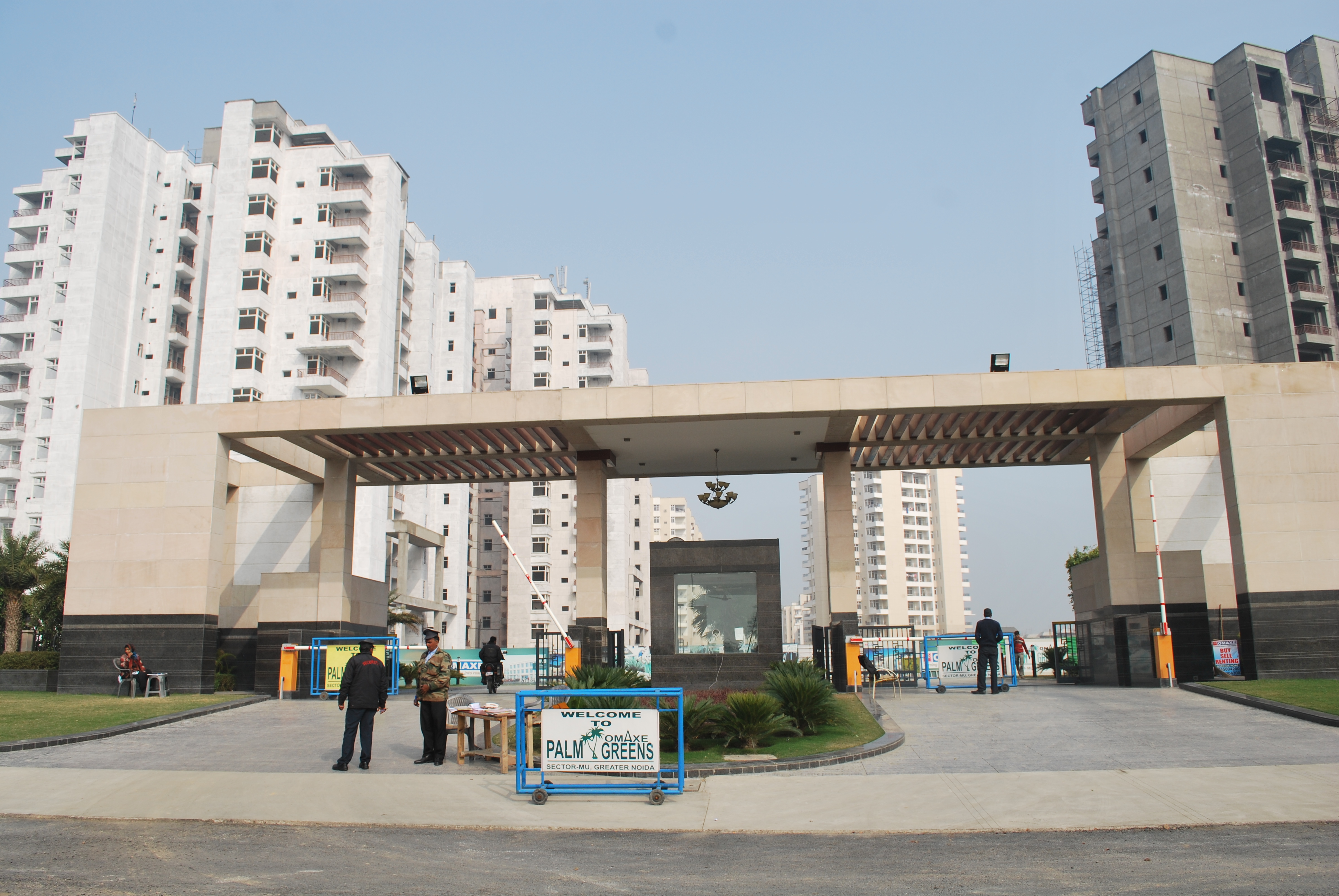 3 bhk flats in greater noida west