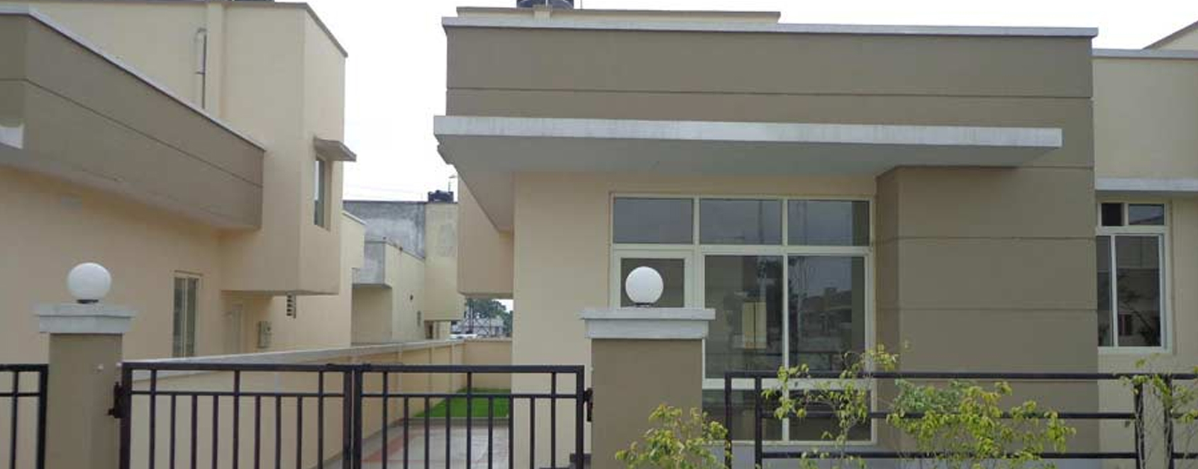 Omaxe Mangliya Court